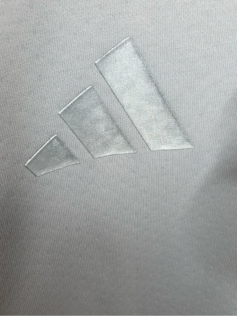 ADIDAS MERCEDES  AMG PETRONAS FORMULA ONE TEAM SILVER ARROWS HALF-ZIP Sweater XS